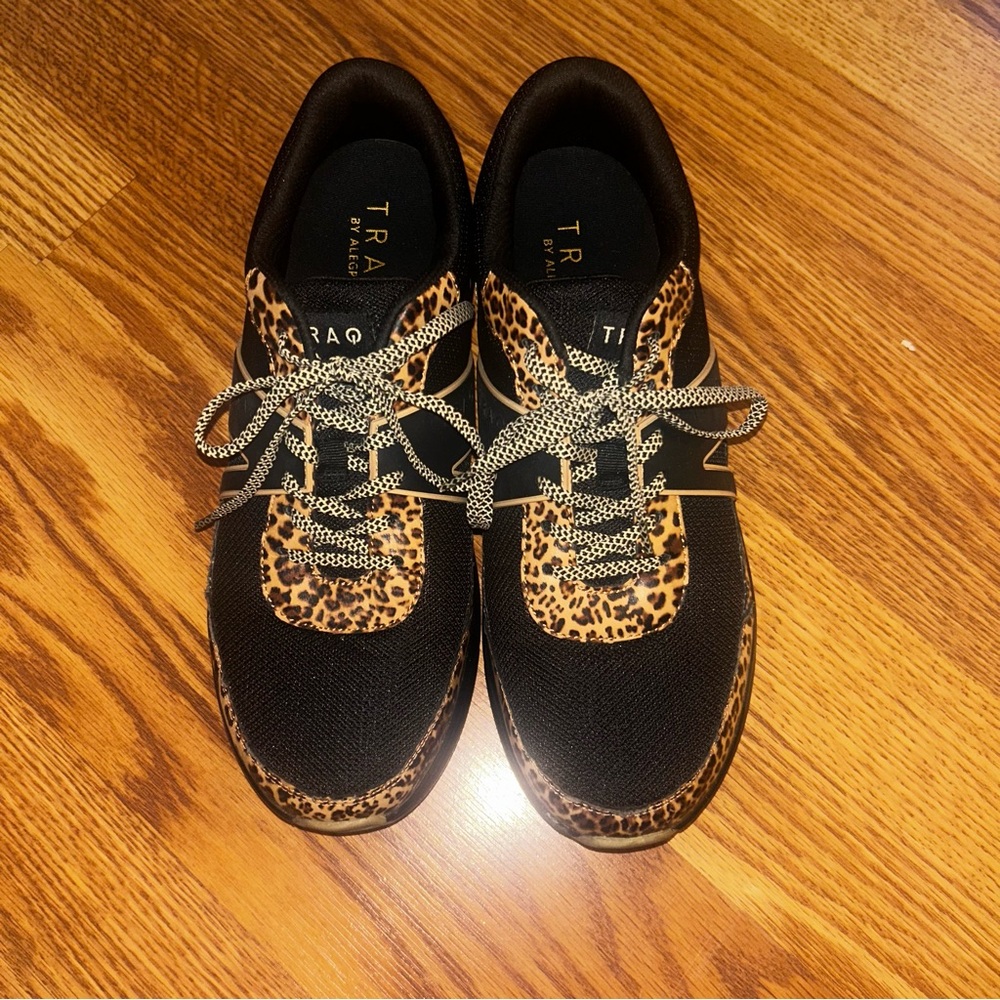 Traq by Alegria Black and Leopard Print Shoes